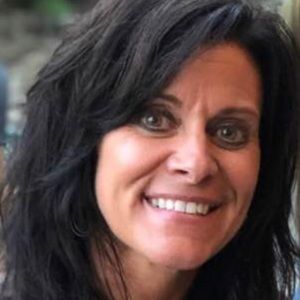 Meet your Posher, Dee